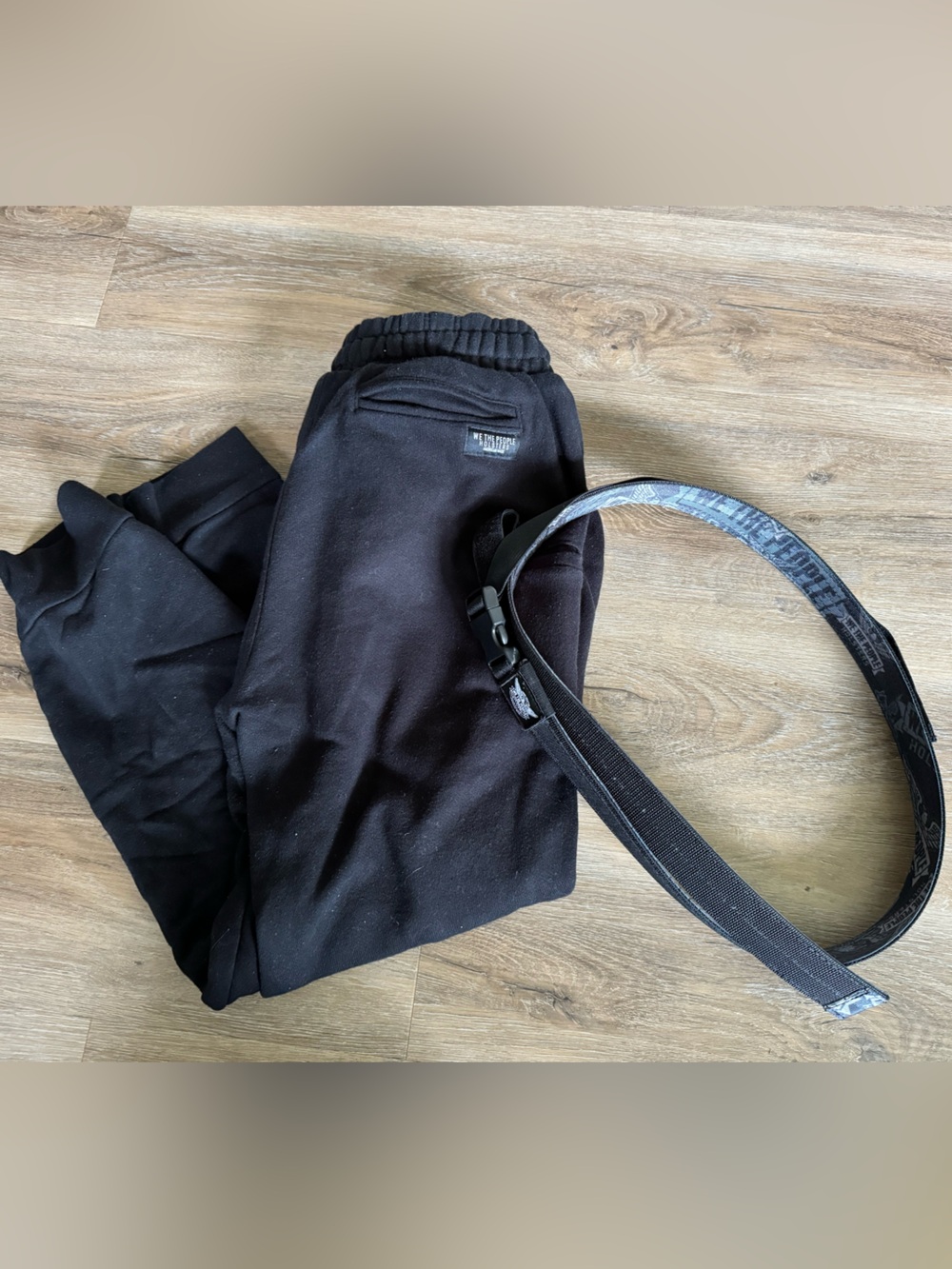 Men's medium GUARDIAN CARRY JOGGERS WITH SLIMLINE carry belt pants